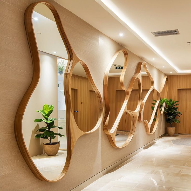 آینه چوبی دکوراتیو برای پذیرایی